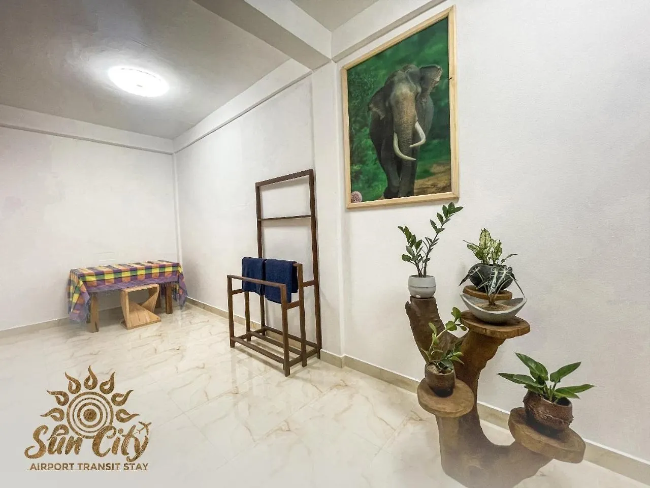 Suncity Airport Transit Stay Minuwangoda