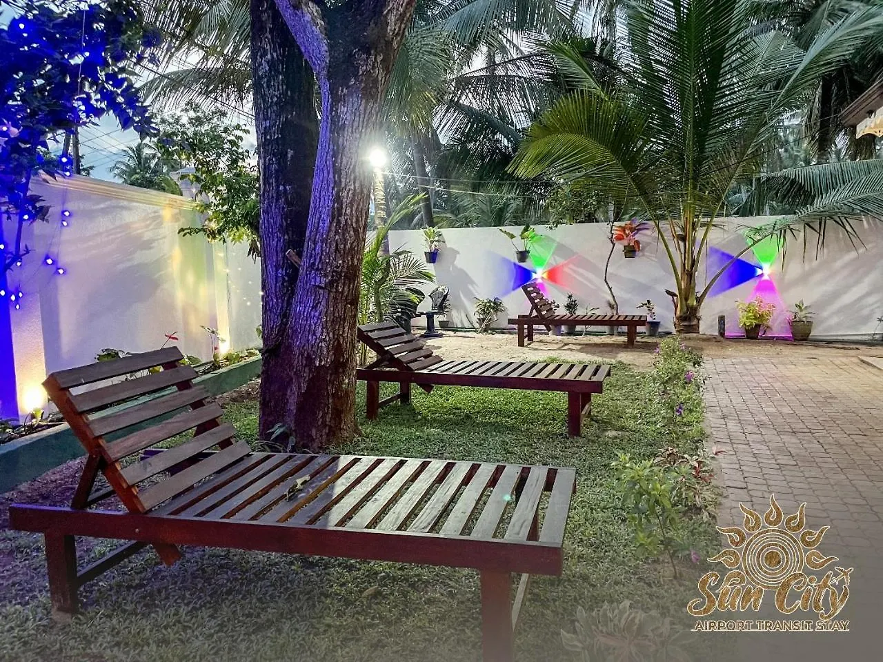 Suncity Airport Transit Stay Minuwangoda 0*,  Sri Lanka