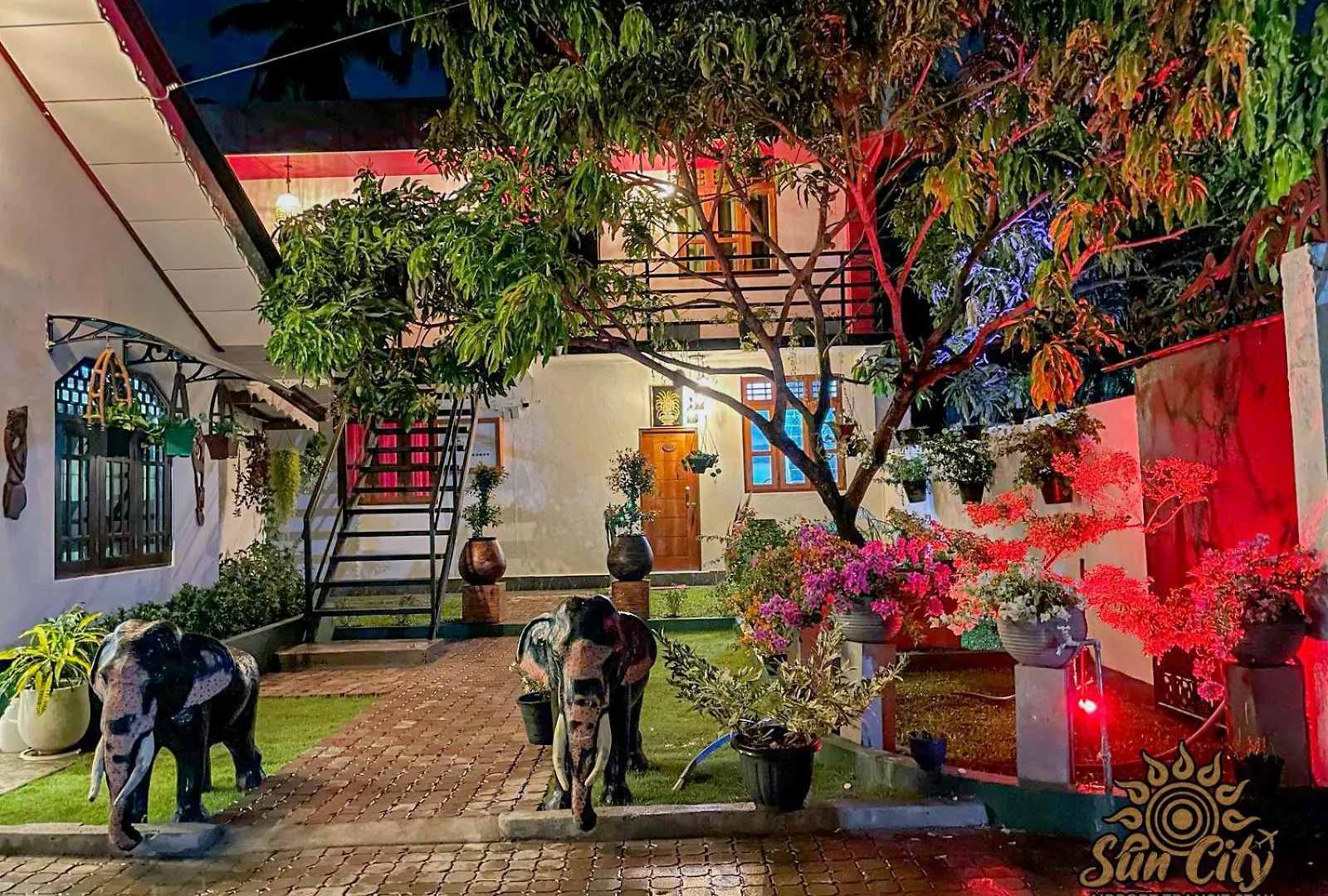 Bed & Breakfast Suncity Airport Transit Stay Minuwangoda
