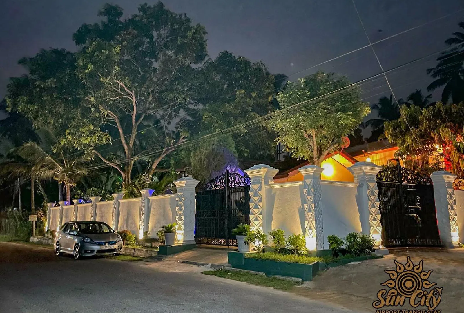 Suncity Airport Transit Stay Minuwangoda 0*,  Sri Lanka